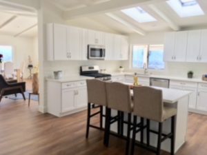 4909 Vista Arroyo La Mesa CA 91941 Kitchen